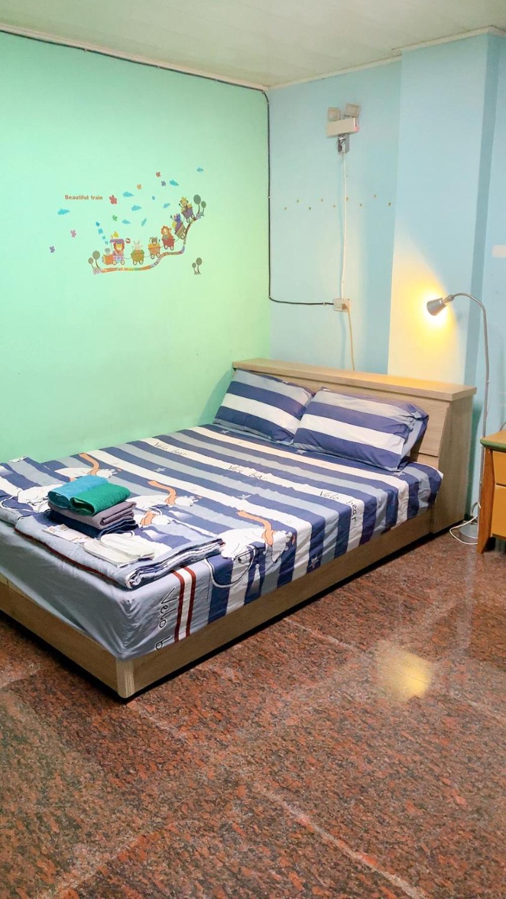在路上 Apartment Луканг Екстериор снимка