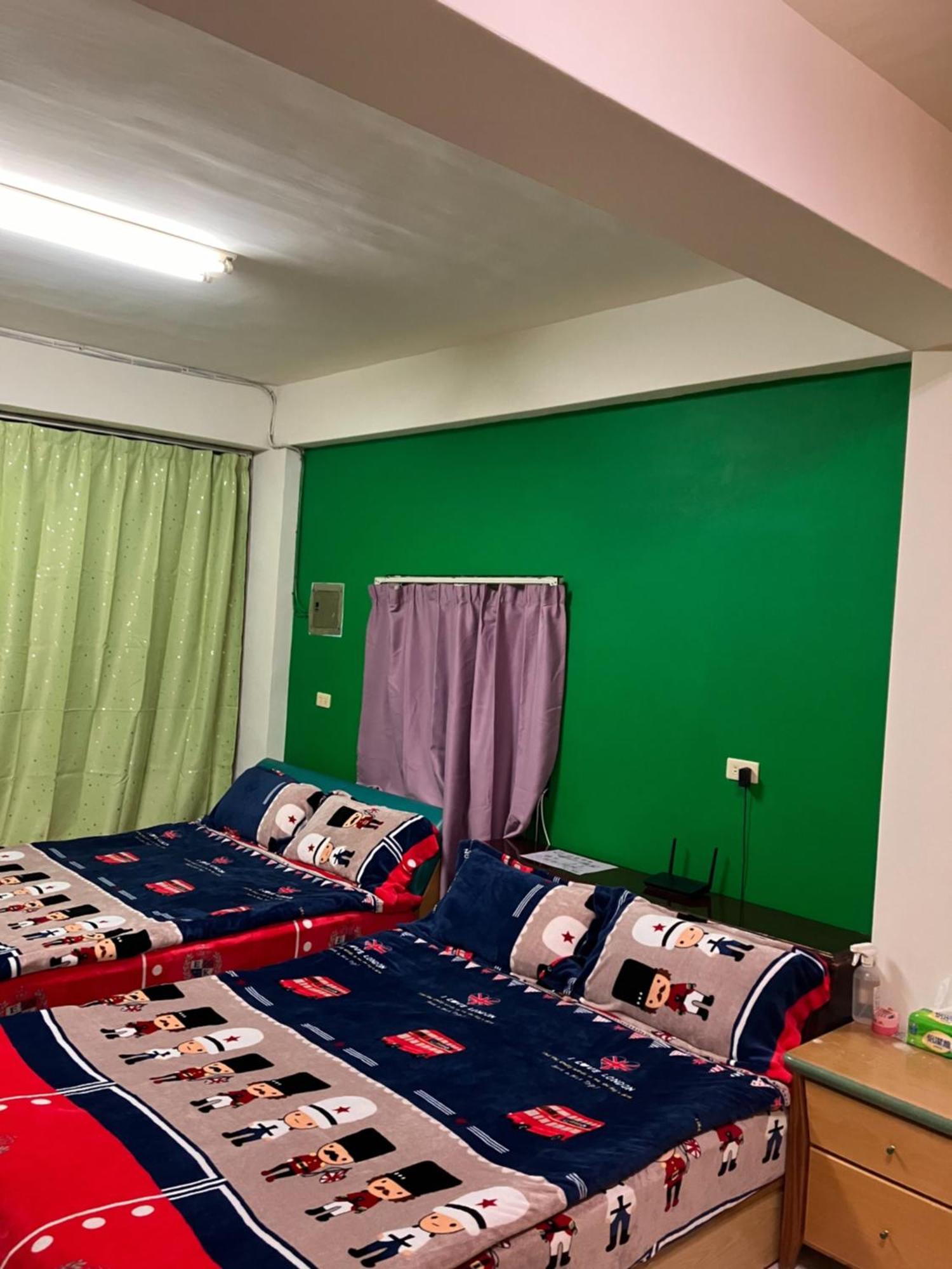在路上 Apartment Луканг Екстериор снимка